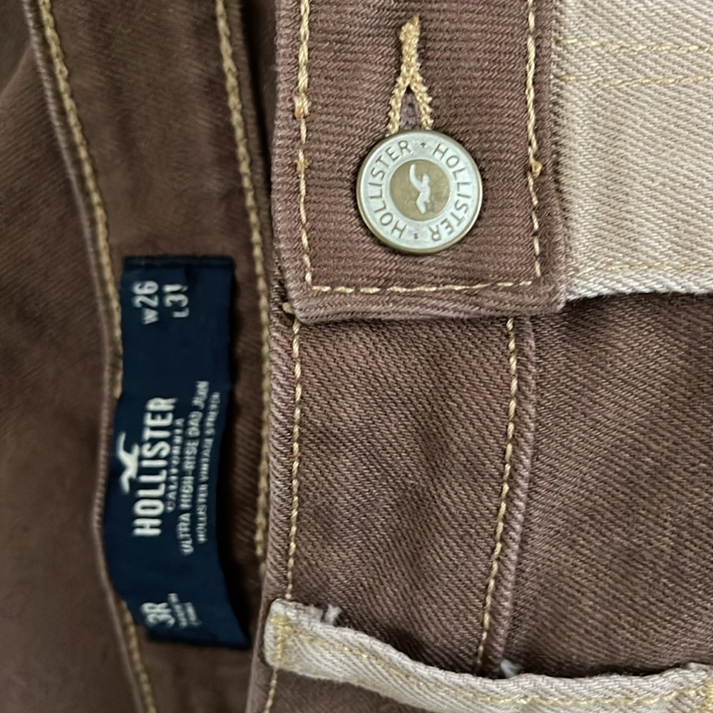 Hollister Ultra High Rise Dad Jean - Picture 5 of 5